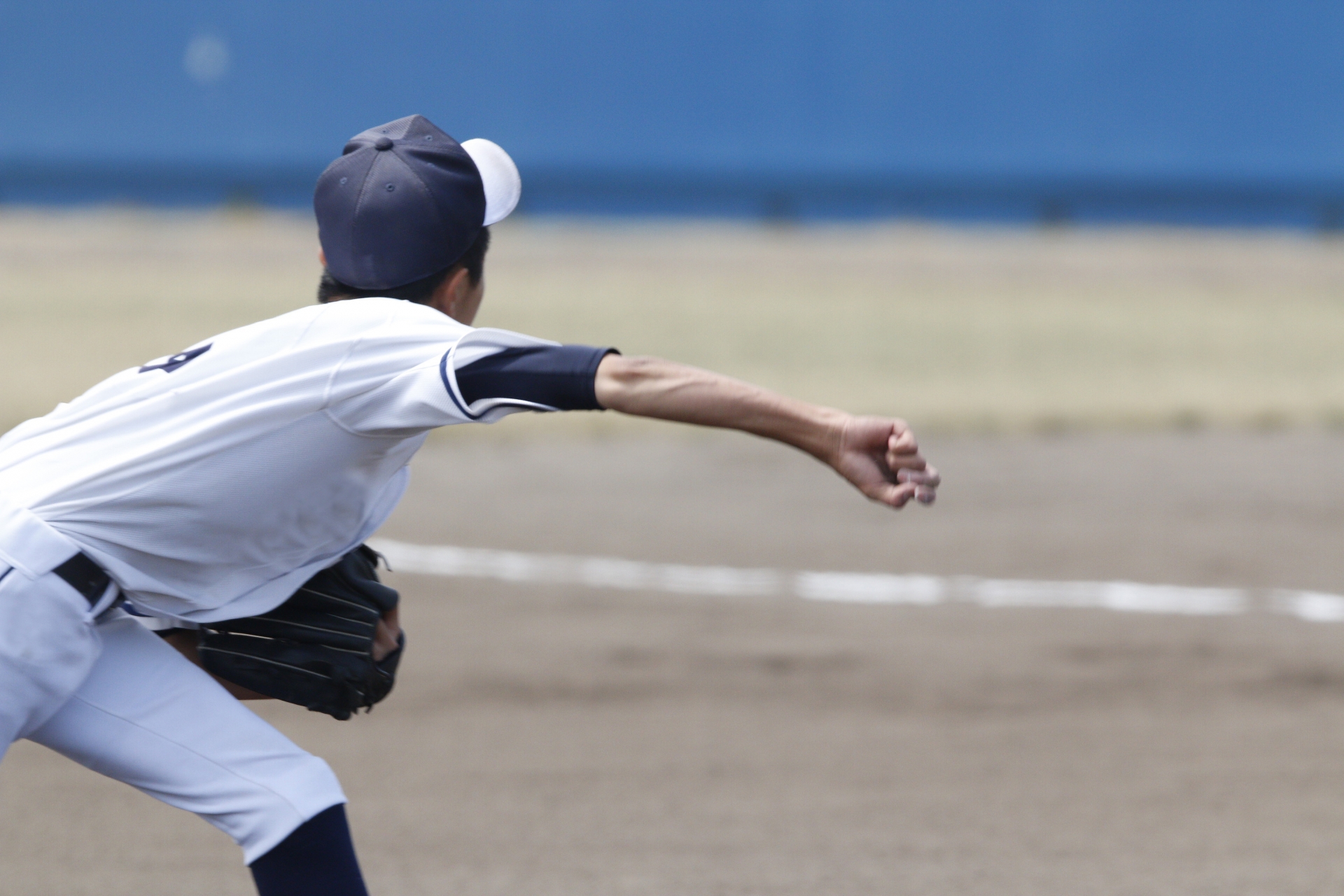 野球肩の原因となる投球動作