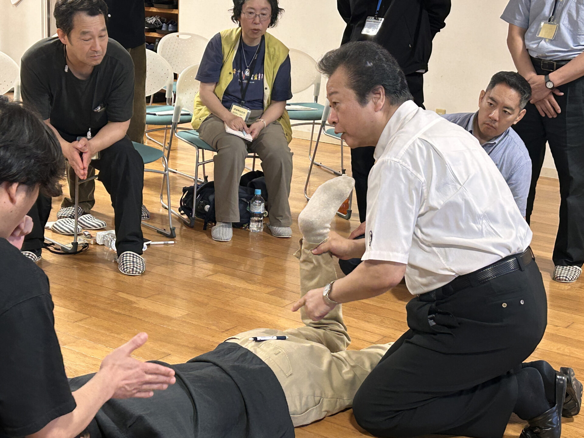 尾てい骨調整する整体セミナー